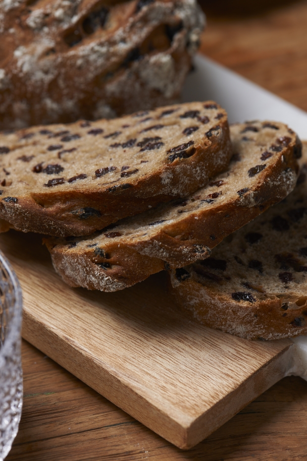 Ouderwets krentenbrood 3